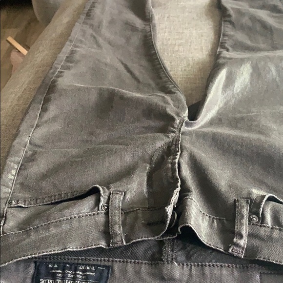 Jeans - Picture 1 of 4